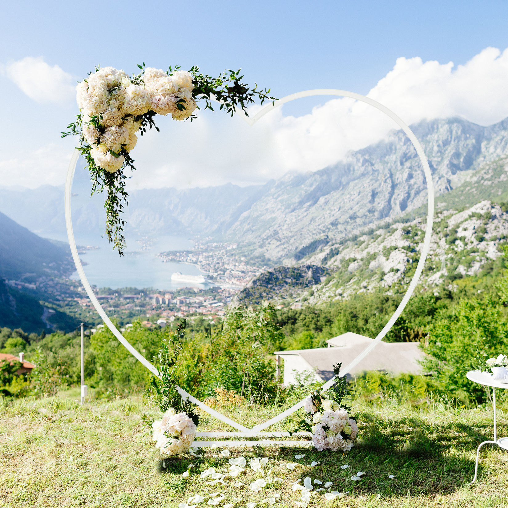 Heart Shaped White Metal Ballo - Wedding Support incelemesi ve fiyatı